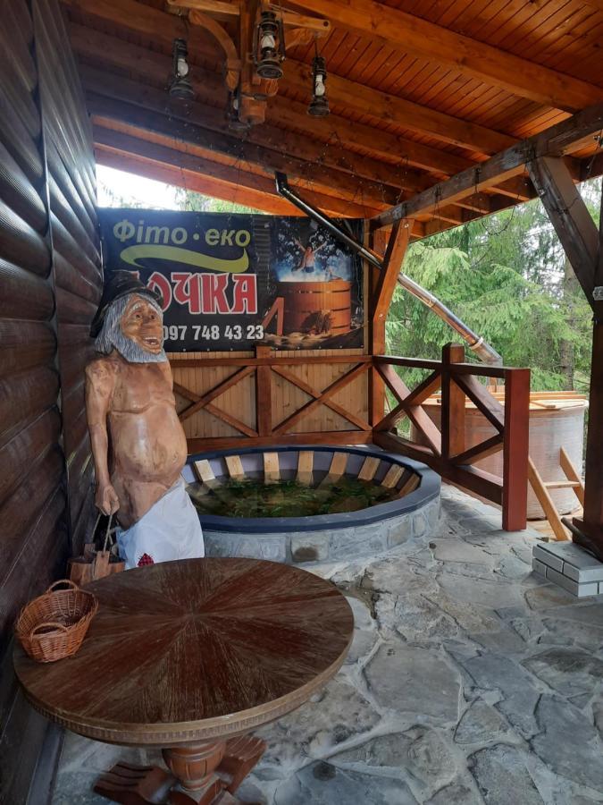 Hotel Novoe Shale ยาบลูนิตซา ภายนอก รูปภาพ